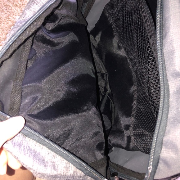 Large Backpack - Picture 4 of 6